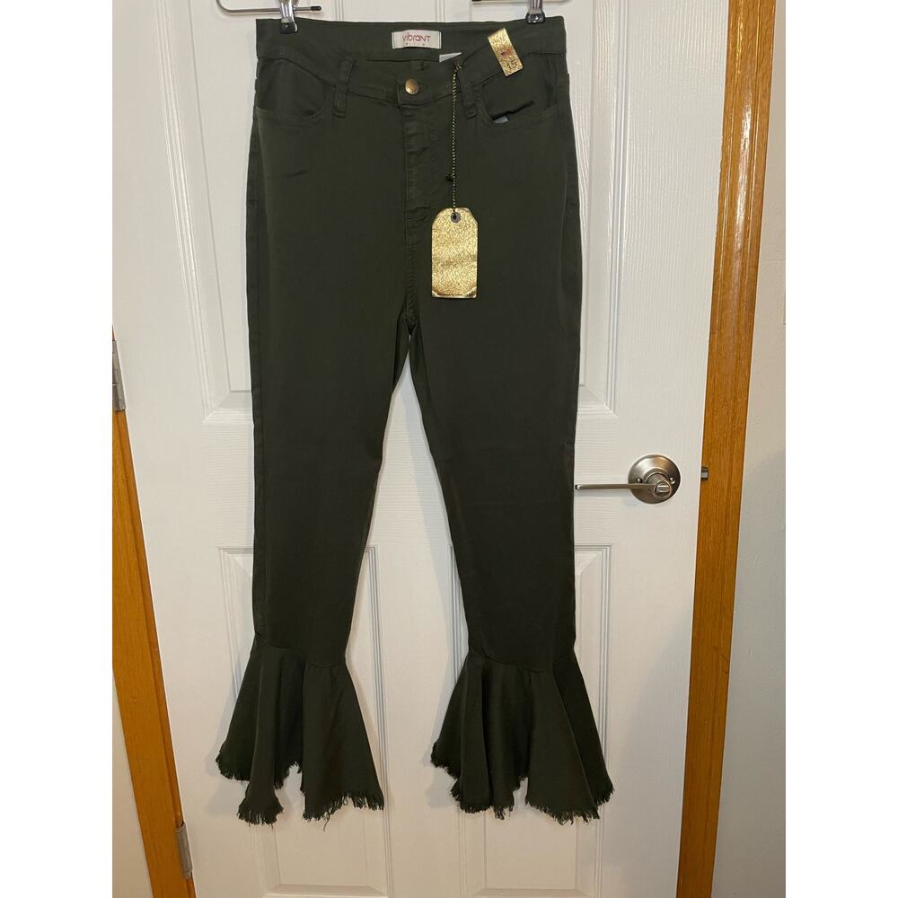 Vibrant M. I. U. Bell Bottom jeans Size 15 W31